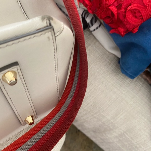 Incredible cool by Anya Hindmarch shoulder bag - Picture 7 of 11